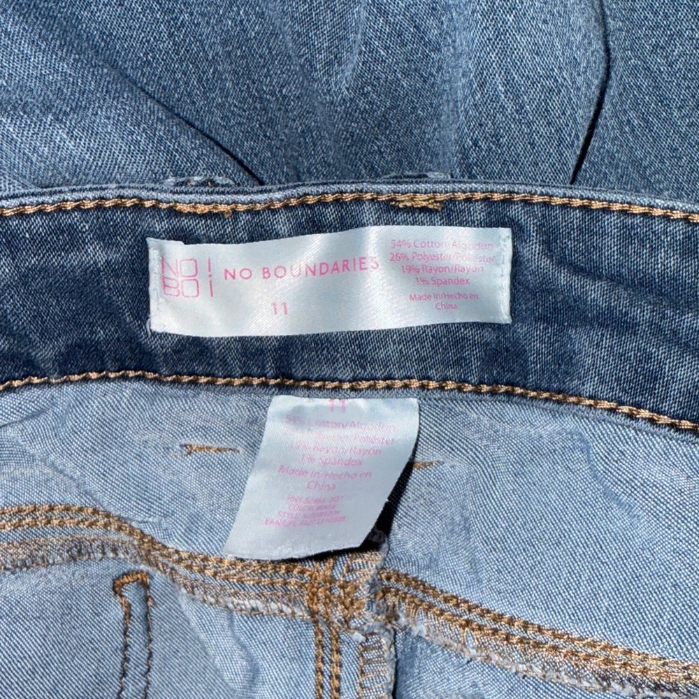 Jeans - Picture 4 of 4